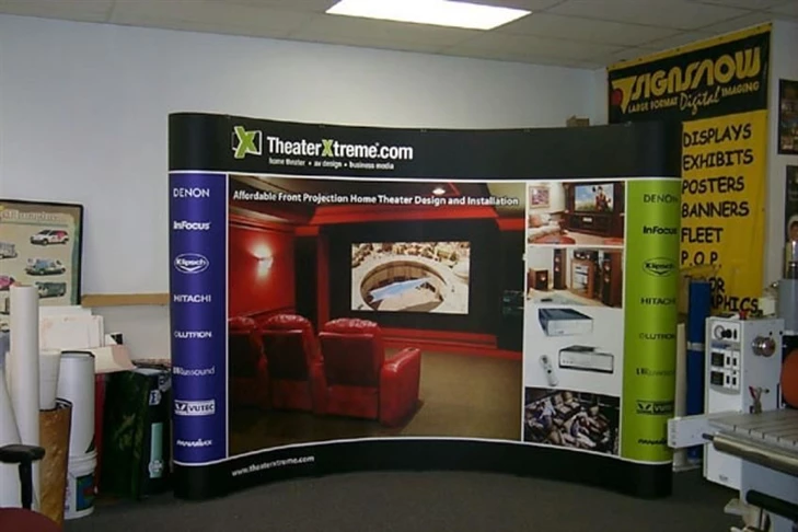 Fully magnetic popup display system with velcro receptive fabric backwal