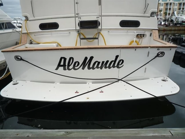 Custom Graphics installed on boat